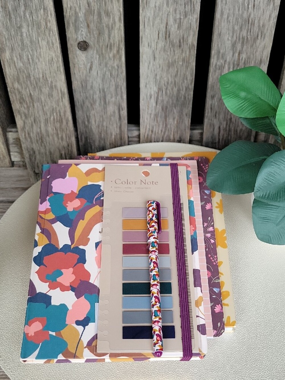 Vera Bradley Fabric Covered Floral Journal Immersed Blooms, Pen & Supplies